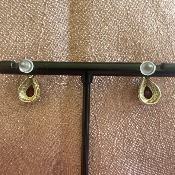 Genuine Garnet and 925 Sterling Silver - Picture 3 of 4